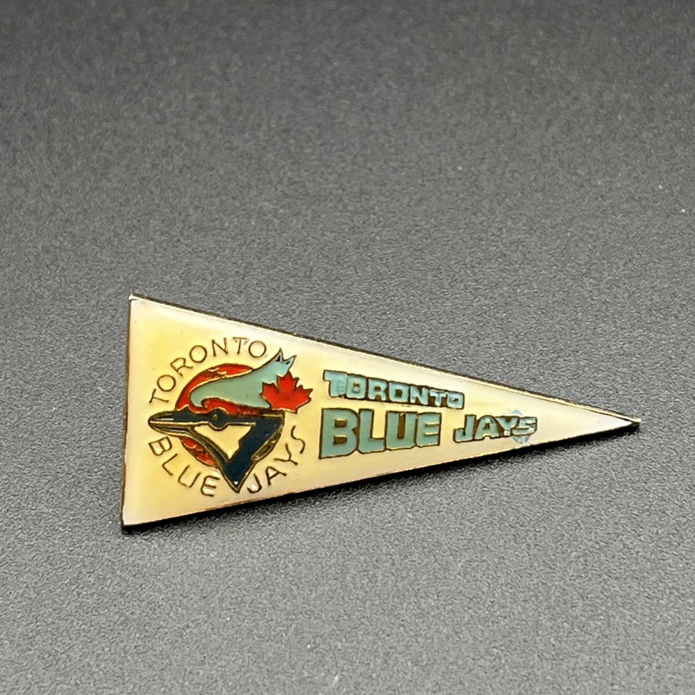 Vintage Toronto Blue Jays Pennant MLB Baseball Lapel Hat Pin